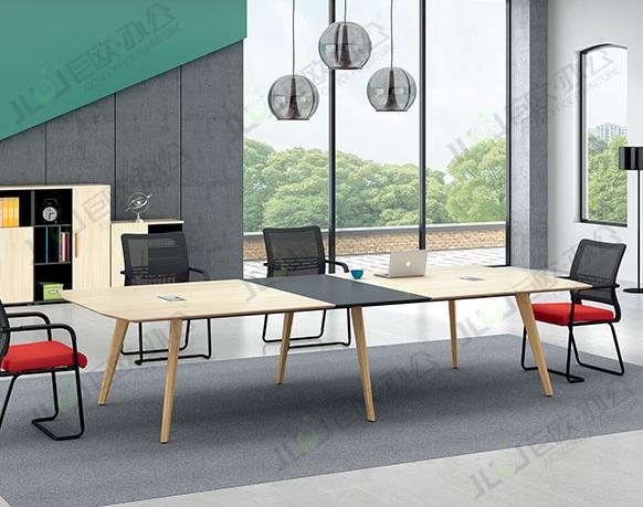 現(xian)代(dai)辦(bàn)公(gōng)傢(jia)具(ju)創新(xin)